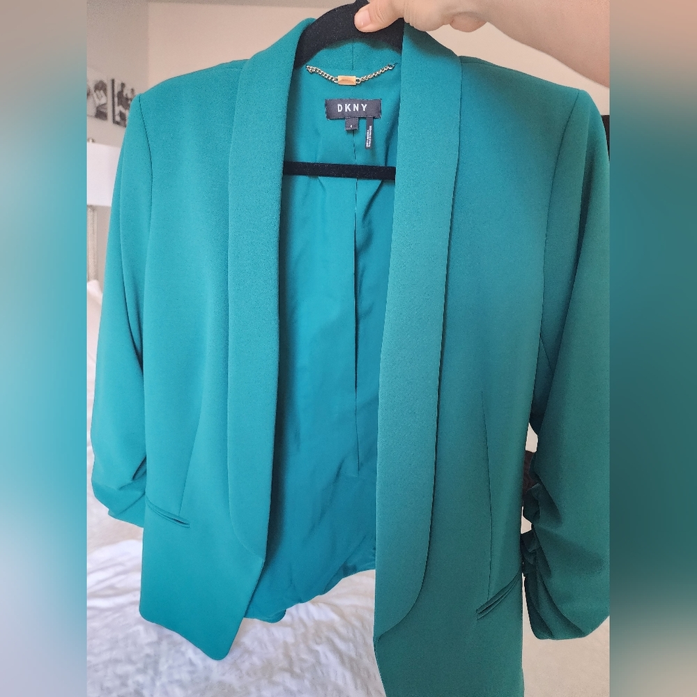 NWOT DKNY Forest Green Open Blazer
